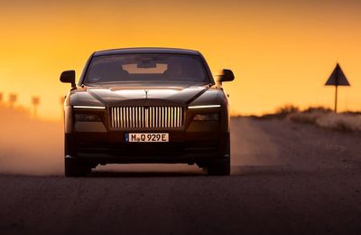Xe điện Rolls-Royce Spectre vượt mốc 2 triệu km thử nghiệm
