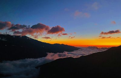 Du lịch Tà Xùa: “Thiên đường mây” vùng núi rừng Tây Bắc
