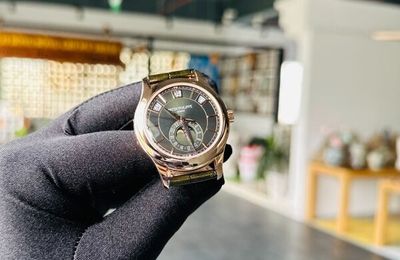 Đánh giá thực tế đồng hồ Patek Philippe Complications 5205R Mặt xanh lá