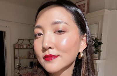 Rộ mốt làm đẹp 'da thạch'