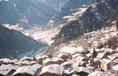 Địa điểm cho người thích rượu vang - Ngôi làng rượu vang Verbier