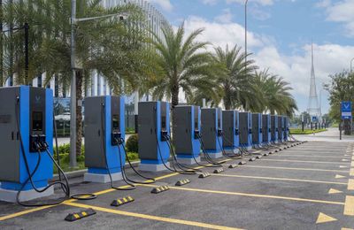 VinFast tăng mức chi phí sạc xe điện sinh hoạt lên xe máy điện và ô tô điện