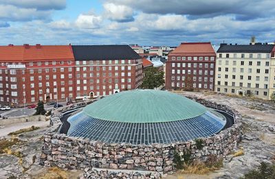 Độc đáo nhà thờ đá Temppeliaukio nằm dưới lòng đất tại Helsinki, Phần Lan