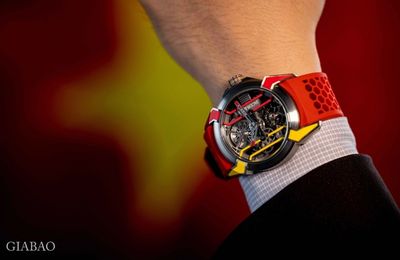Tìm hiểu về đồng hồ Jacob & Co. Epic X Viet Nam Limited Edition