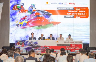 Giải “Đua thuyền máy Nhà nghề Quốc tế Grand Prix of Binh Dinh 2024” lần đầu tiên tại Việt Nam