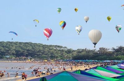 Hội khinh khí cầu Đồ Sơn – Lễ hội Chọi trâu truyền thống Đồ Sơn năm 2023