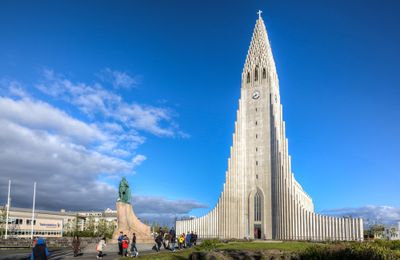 Chiêm ngưỡng nhà thờ Hallgrimskirkja, kiến trúc độc đáo ở thủ đô của Iceland