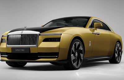 Rolls Royce Spectre ra mắt tại Việt Nam