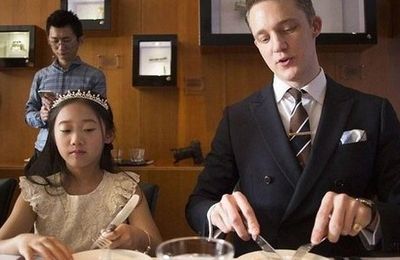 Sau khi tốt nghiệp Harvard, tôi làm gia sư ở khu thượng lưu: Phát hiện sự thật về cách nuôi dạy con của người giàu