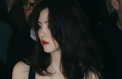 Đằng sau khoảnh khắc "chị đẹp chị chảnh" không bắt chuyện với ai của Han So Hee ở hàng ghế đầu show Dior