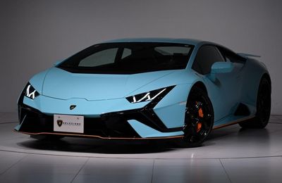 Khách hàng mua xe Lamborghini phải đợi gần một năm mới có thể nhận bàn giao xe