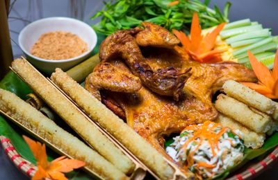 Cơm lam món ăn truyền thống của đồng bào Tây Bắc