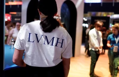 Tỷ phú Bernard Arnault cải tổ LVMH mạnh mẽ để chuẩn bị cho năm 2024