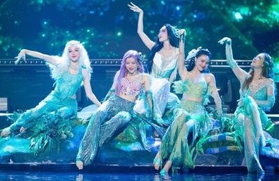 Lan Ngọc hé lộ đầu tư cho tiết mục ở Chị đẹp, Mỹ Linh tiếc: Bay vài tháng lương
