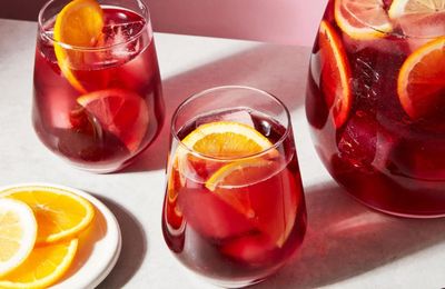 Lịch sử huyền bí về những loại cocktails nổi tiếng nhất thế giới