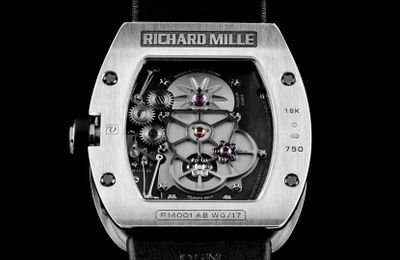 Không phải Rolex hay Patek Philippe, thương hiệu này được coi là "cái bắt tay của tỷ phú", biểu tượng cho địa vị và sự giàu có