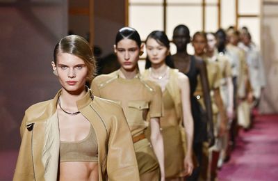 BST Hermès Xuân Hè 2025: Nét thanh lịch biểu tượng từ cảm hứng cưỡi ngựa