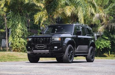 Giá hơn 3,4 tỷ, Land Cruiser Prado ra mắt thị trường Việt Nam có gì nổi bật?