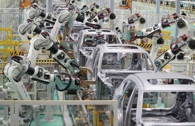 Bộ Công Thương đặt mục tiêu sản xuất hộp số, động cơ cho ô tô tại Việt Nam