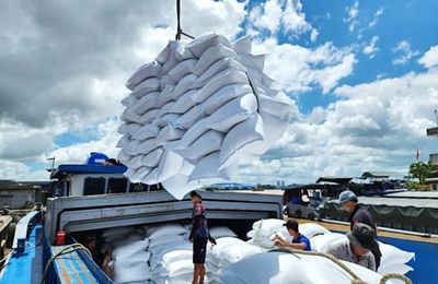 Giá gạo xuất khẩu của Việt Nam duy trì vị trí Top đầu thế giới