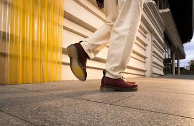 Dr. Martens “1461 Iced” nhân kỷ niệm 60 năm với thiết kế đế trong suốt