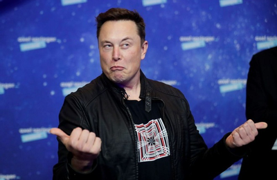 Elon Musk có thực sự đã quyết định bán 5 tỷ USD cổ phiếu Tesla?