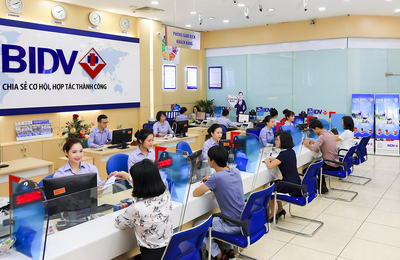 BIDV nhận đồng thời 4 giải thưởng lớn cho ngành Ngân hàng Việt Nam
