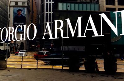 Armani công bố doanh số bán hàng giảm một chữ số trong nửa đầu năm 2024