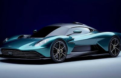 Aston Martin Valhalla và mẫu xe Vanquish mới dự kiến trình làng vào 2024 - 2025