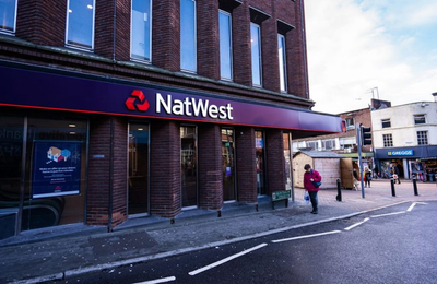 Chính phủ Anh quốc quyết định bán 1,26 tỷ bảng cổ phiếu tại NatWest