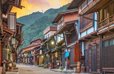 Top 7 thành phố khiến bạn phải trầm trồ: Vừa bí ẩn, cổ kính, lại đẹp đến ngỡ ngàng