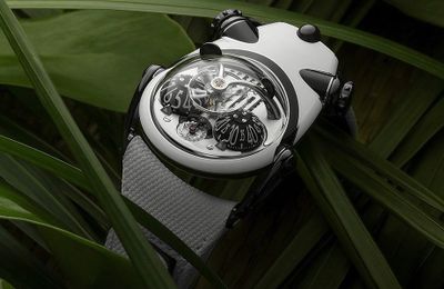 Phiên bản Panda của MB&F HM10 cho Only Watch 2021 biến hóa từ thiết kế Bulldog
