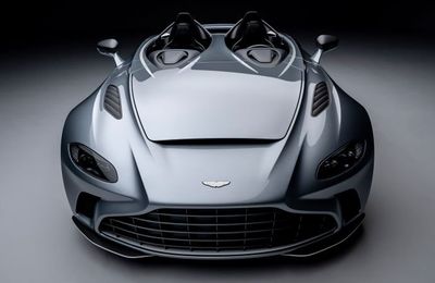 Kiệt tác mui trần giới hạn Aston Martin V12 Speedster đầy phá cách