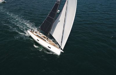 Du thuyền Solaris 44 thứ tư xác nhận chủ nhân mới tại Hồng Kông