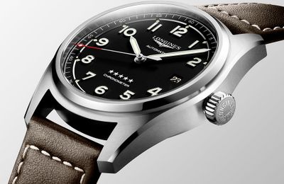 Longines và BST tri ân tinh thần tiên phong của những phi công quả cảm