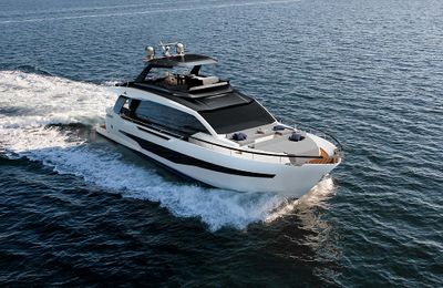 Du thuyền lớn nhất dòng Flybridge của Astondoa đã chính thức lộ diện