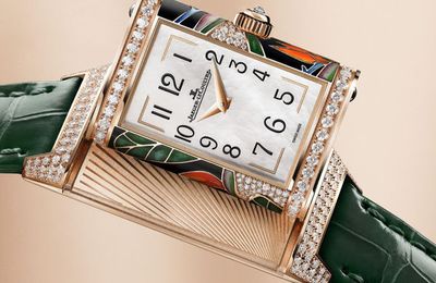 Lộng lẫy BST đồng hồ Reverso One Precious Flowers của nhà chế tác Jaeger-LeCoultre