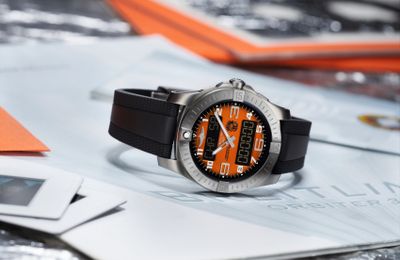 Breitling Aerospace B70 Orbiter - 25 năm chuyến bay khinh khí cầu khắp thế giới