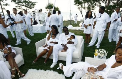 Hé lộ về những bữa tiệc được xem là huyền thoại tại Hollywood của Diddy