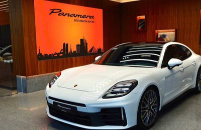 “Xế sang” Panamera ra mắt và cách tiếp cận mới của Porsche Việt Nam