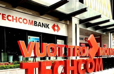 Techcombank tiếp tục được vinh danh là Ngân hàng tốt nhất Việt Nam