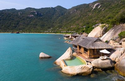 Chiêm ngưỡng vẻ đẹp kỳ thú của rạn san hô tự nhiên tại Six Senses Ninh Van Bay