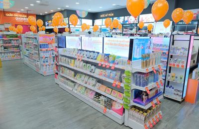 Bước ngoặt của Guardian khi lần đầu ra mắt cửa hàng Phiên Bản Mới