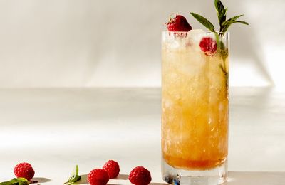 3 ly cocktail nhẹ nhàng cho những buổi trưa hè nắng nóng