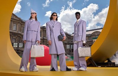 BST Louis Vuitton Xuân Hè Nam 2023 - Khúc hoan ca thời ấu thơ tinh nghịch
