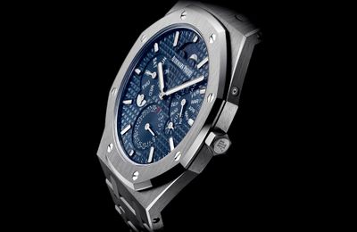 'Vũ trụ' 176.000 USD trên cổ tay