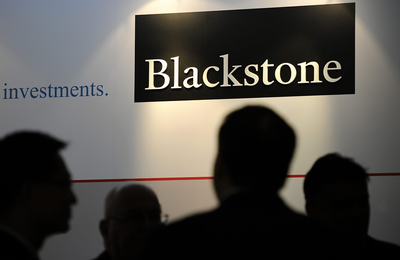 Tập đoàn Blackstone quyết định ngăn nhà đầu tư rút 71 tỷ đô la khỏi REIT