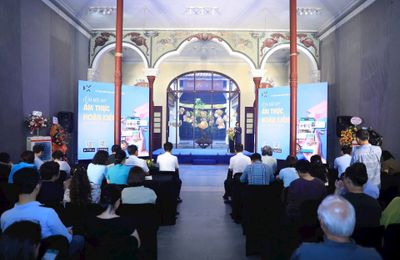Quảng bá tinh hoa ẩm thực phố cổ Hà Nội qua ứng dụng Ẩm thực Hoàn Kiếm