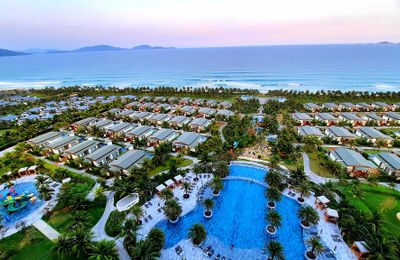 Tận hưởng ưu đãi "Kì Nghỉ Trọn Gói" nhân dịp 8.3 tại Mövenpick Resort Cam Ranh