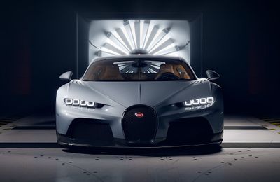 Siêu xe 4 triệu USD Chiron Super Sport đạt mức tốc độ 440km/h